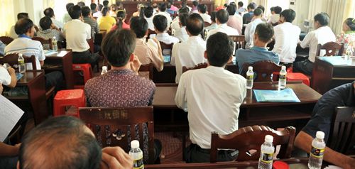 Xingyang large amusement installation personnel receive training
