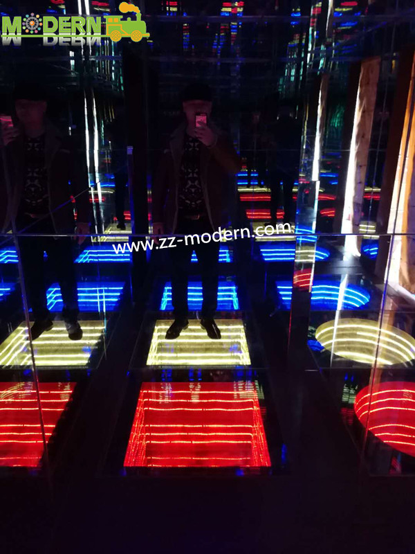 Magic Abyss Mirror Maze MDMM04
