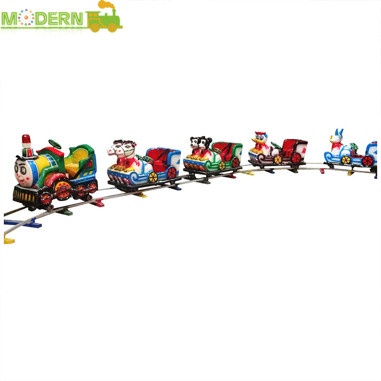 8 Rider Mini Train Track HCMY24