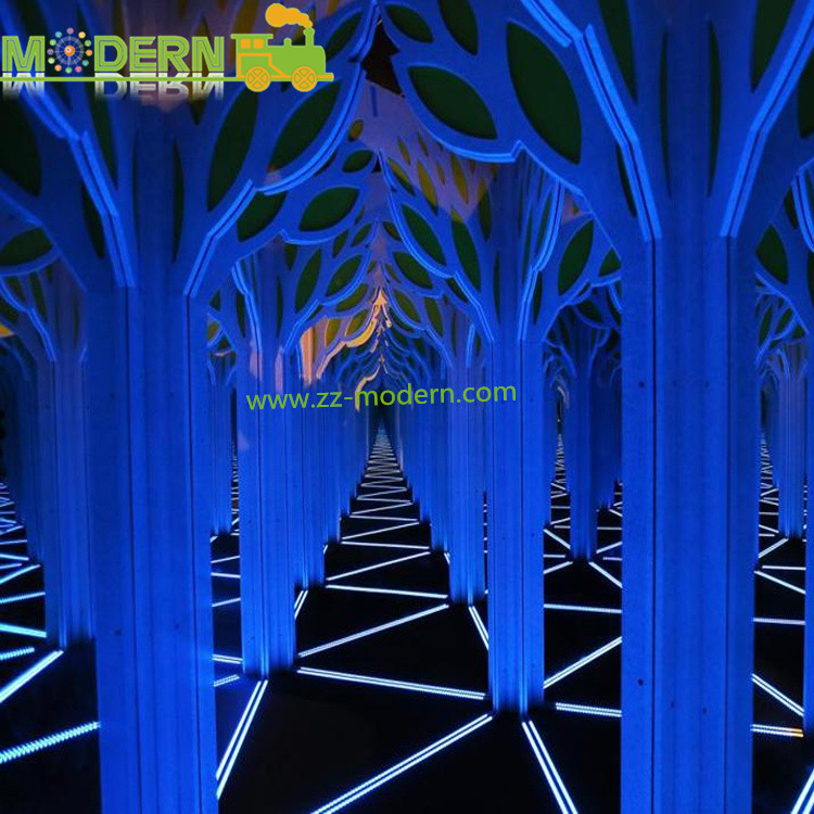 Mirror Maze MDMM16
