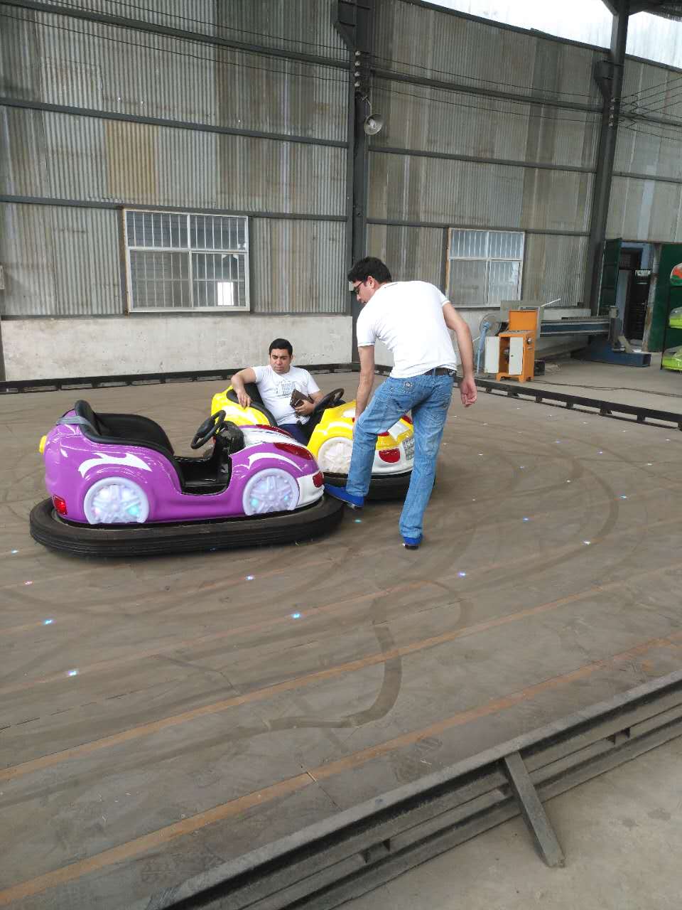 Customer Try the Rides