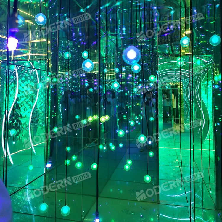 Mirror Labyrinth maze MDMM25