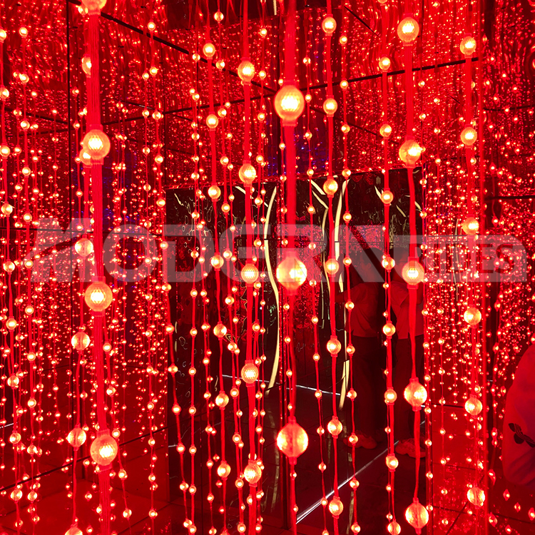 Magical Mirror Maze MDMM26