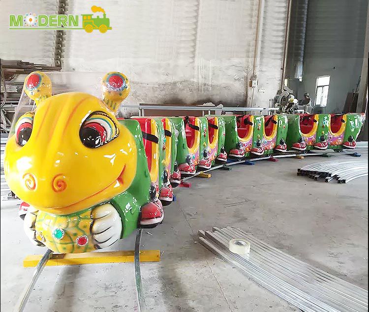 16 Riders Mini Train MDMY01